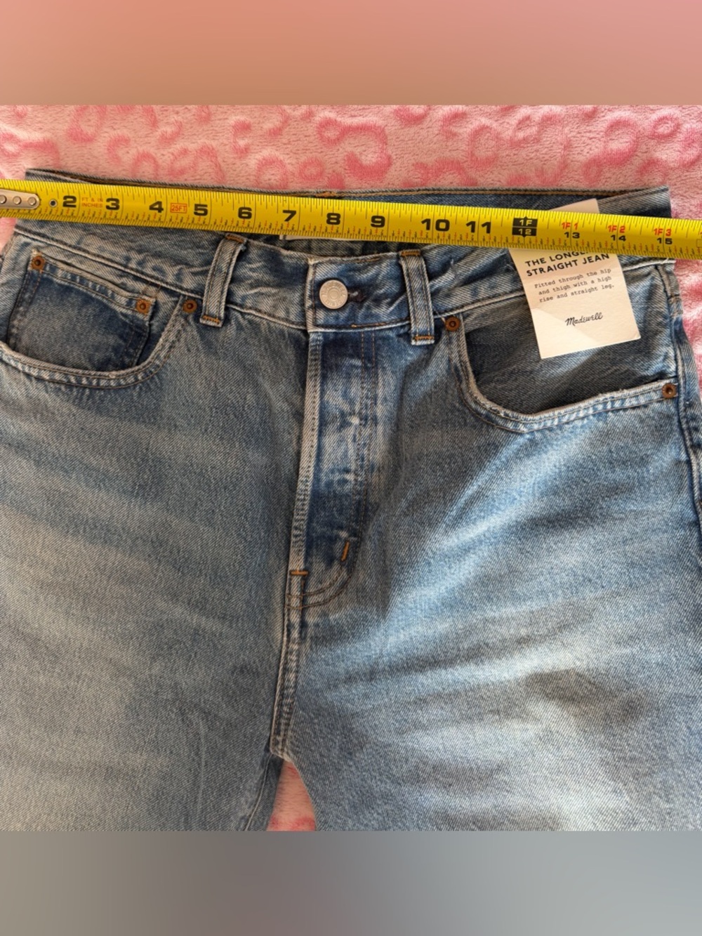 NWT Madewell Faded Light Blue Straight Jeans Leg.
Women’s Size: 28 - Picture 5 of 10
